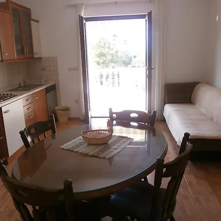 Apartment Gorenjka *